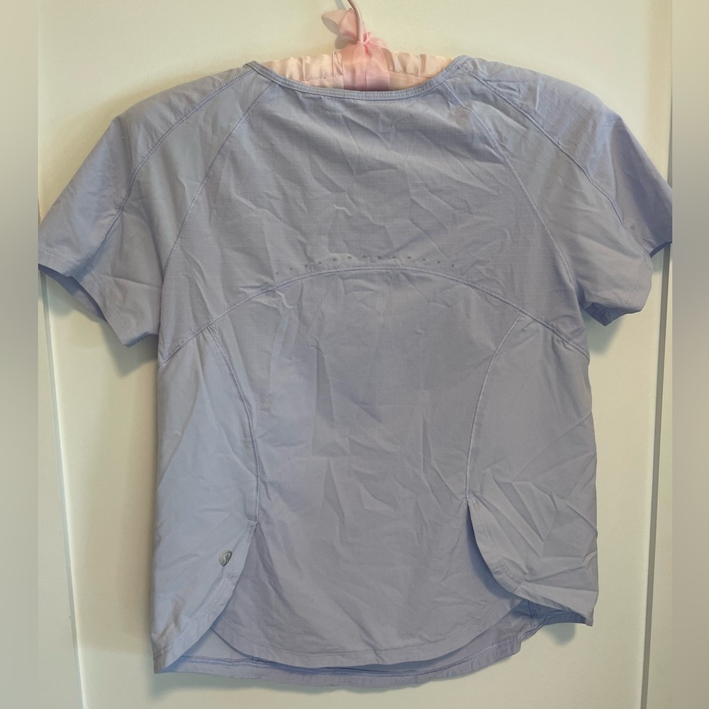 (Sold)periwinkle lululemon short sleeve top